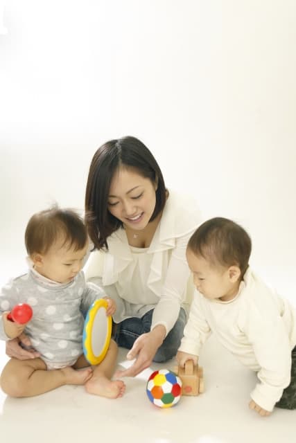 兄弟 姉妹がいる二人目の出産祝いでもらってうれしいもの 出産祝いをもっと楽しくするwebマガジン Baby Hush